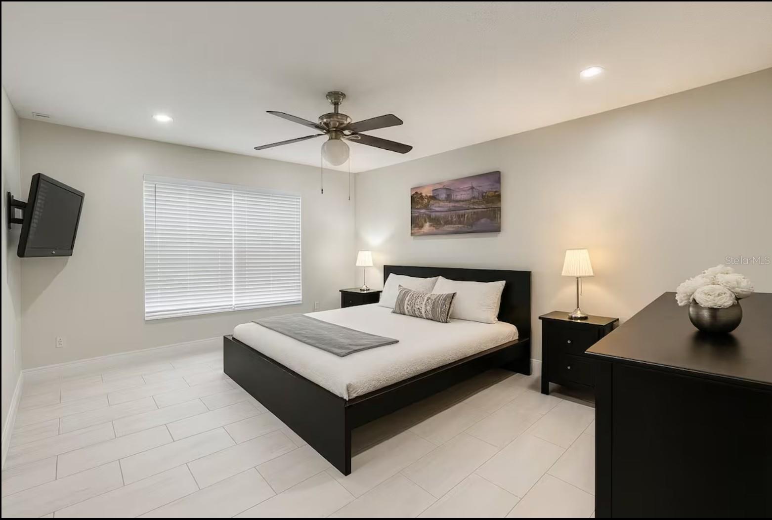 INDIAN WELLS UNIT 5 - Residential