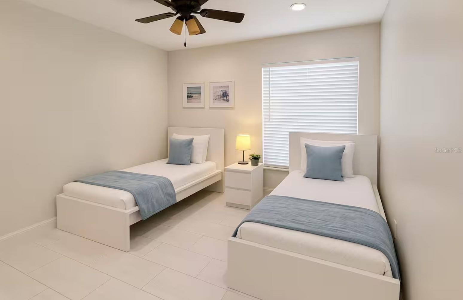 INDIAN WELLS UNIT 5 - Residential