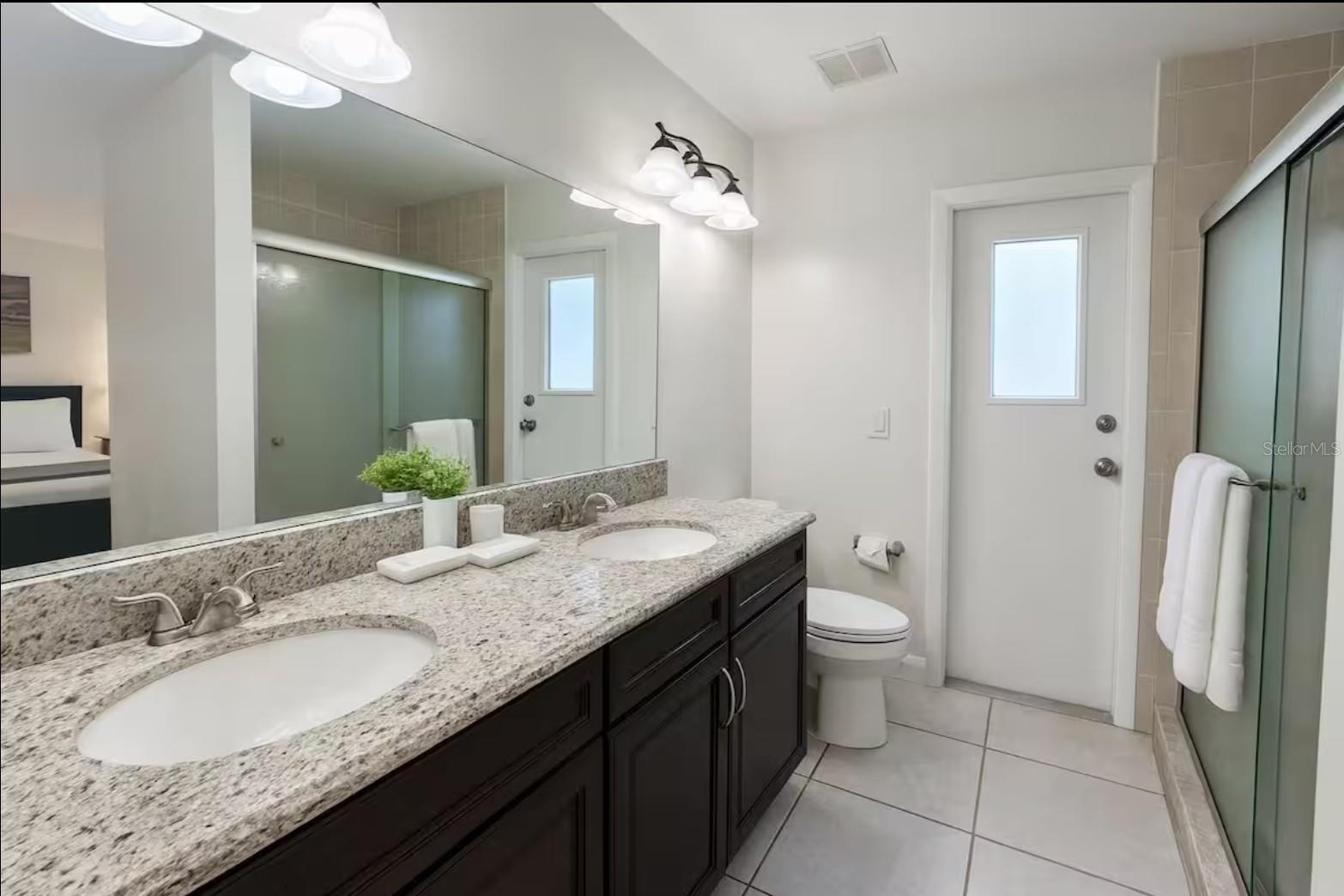 INDIAN WELLS UNIT 5 - Residential