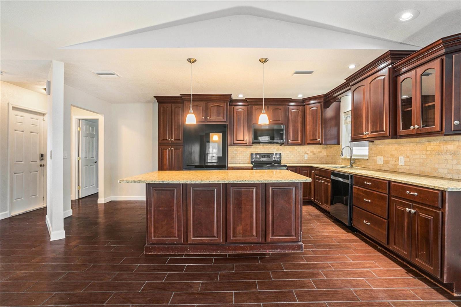 ORCHID LAKE VILLAGE EAST - Residential