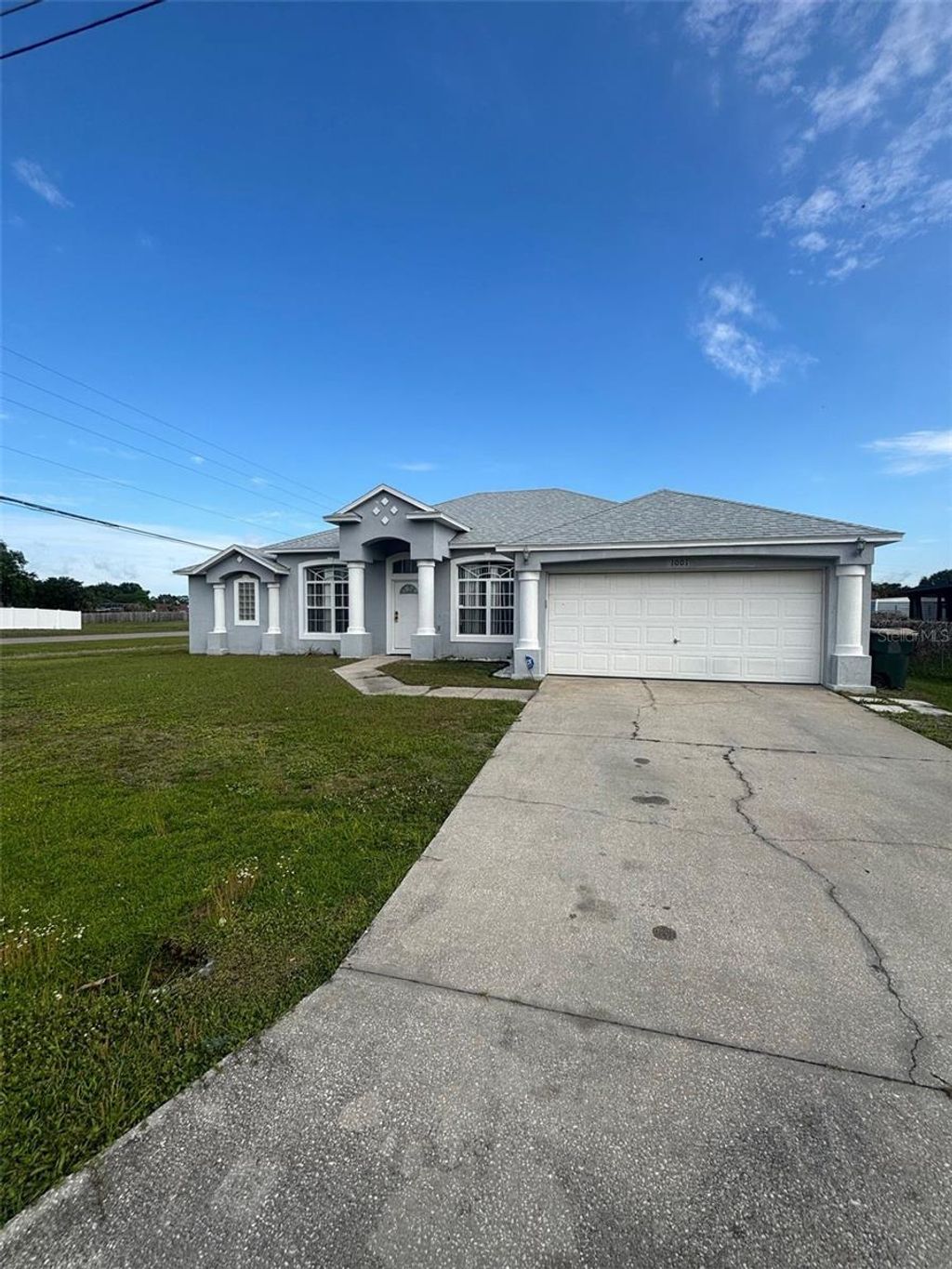 Photo of 1001 Eiffel Lane, Kissimmee, FL 34759 (MLS # S5148997)