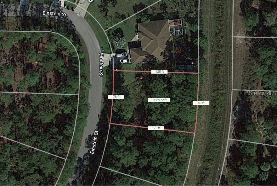 Lot in very beautiful North Port neighborhood. This area is perfect for building a new home. Close to 75 for easy commutes around town and less than a 30-minute drive to pristine Gulf Coast Beaches. Build your dream home or investment property. No HOA.