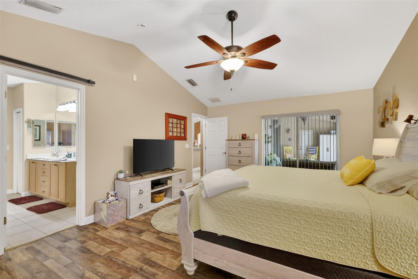 LAURELS MOUNT DORA 45/98 - Residential