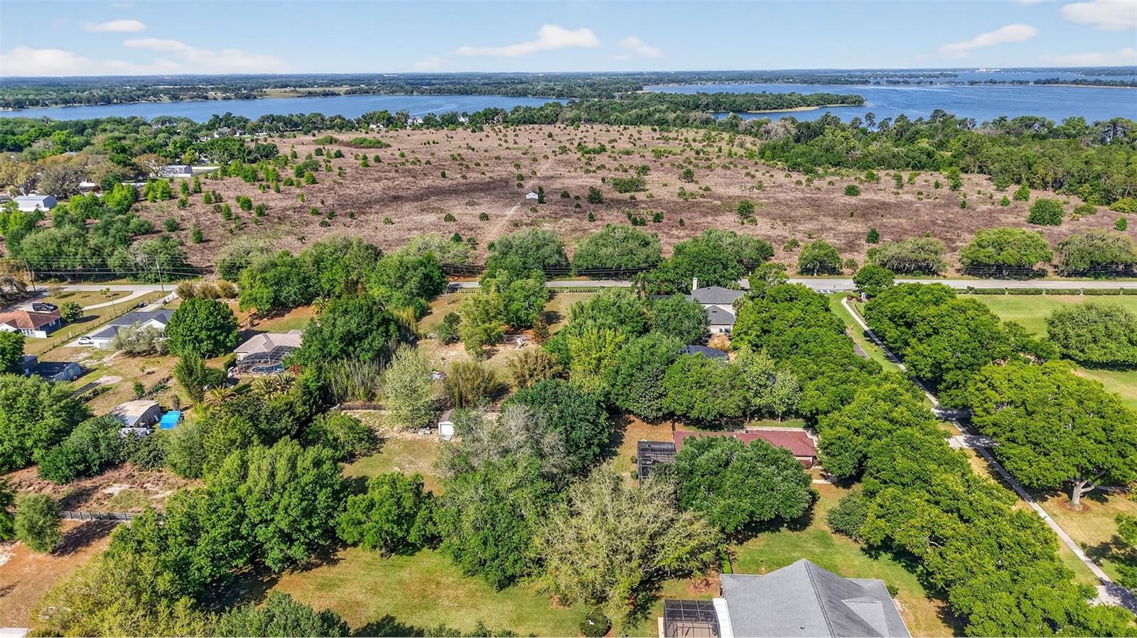 LAURELS MOUNT DORA 45/98 - Residential