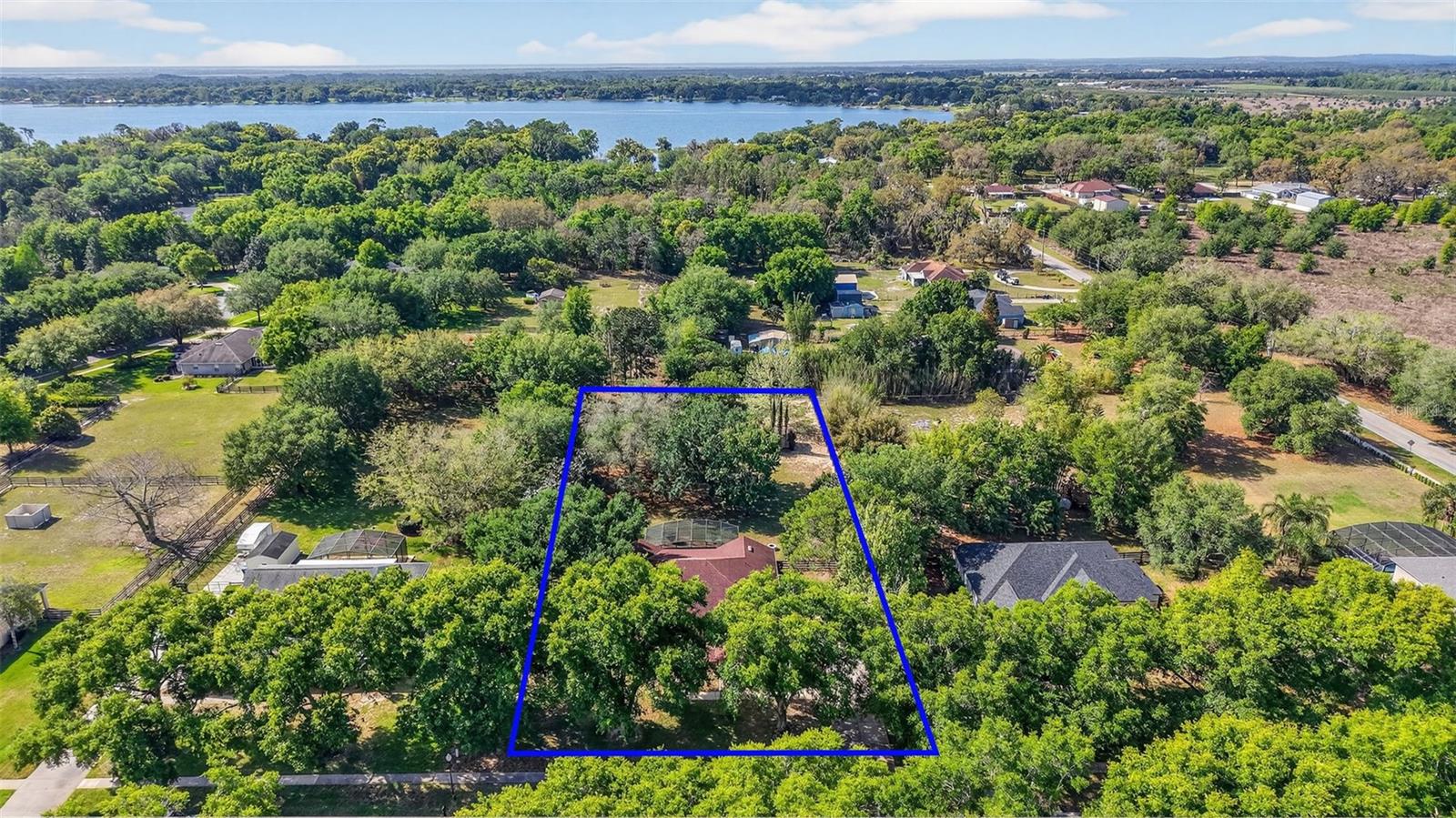 LAURELS MOUNT DORA 45/98 - Residential