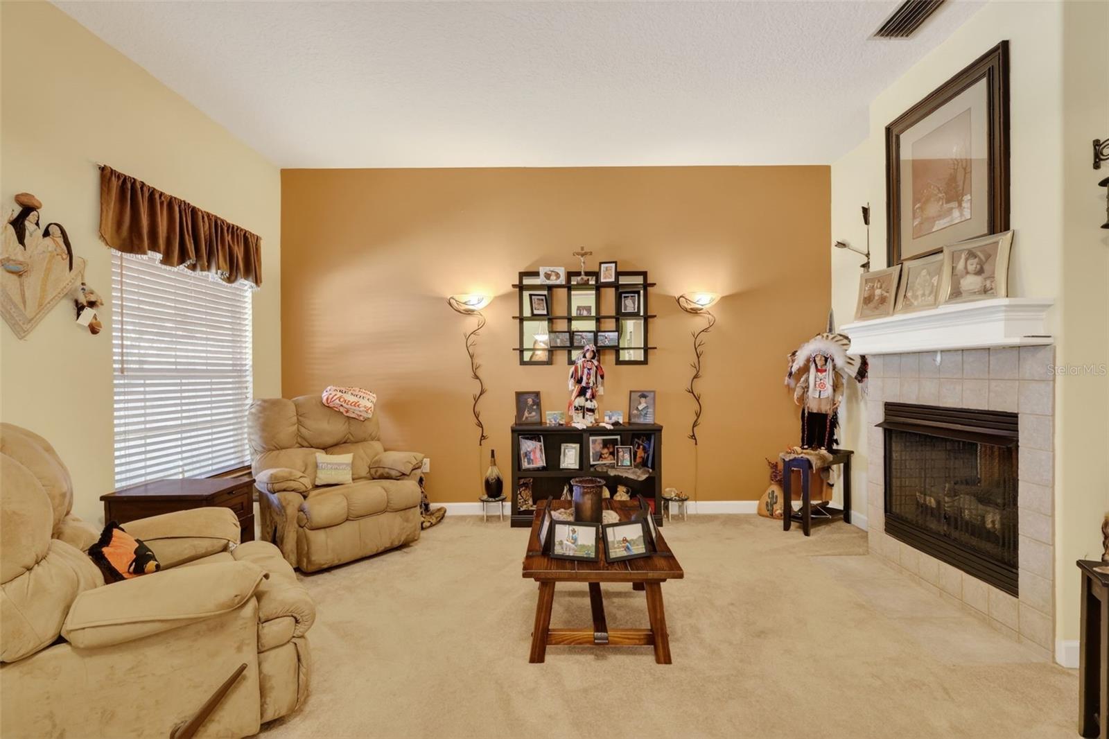 LAURELS MOUNT DORA 45/98 - Residential