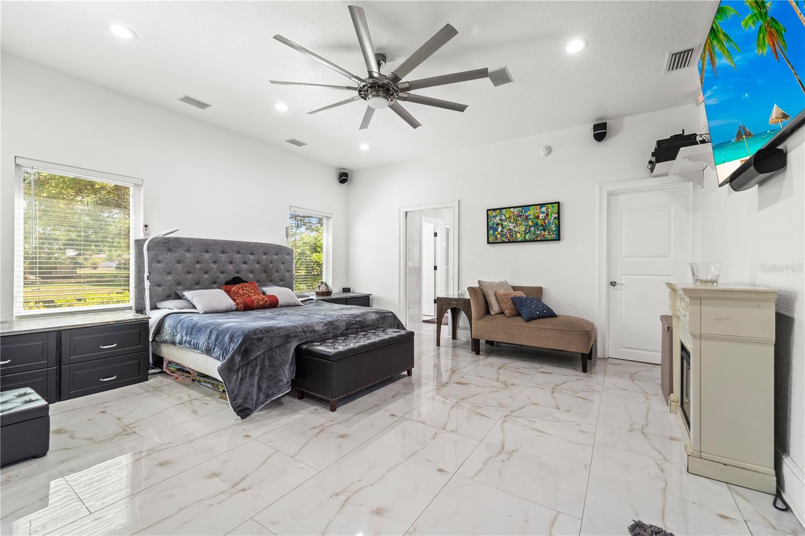 LAKEWOOD ESTATES SEC D - Residential