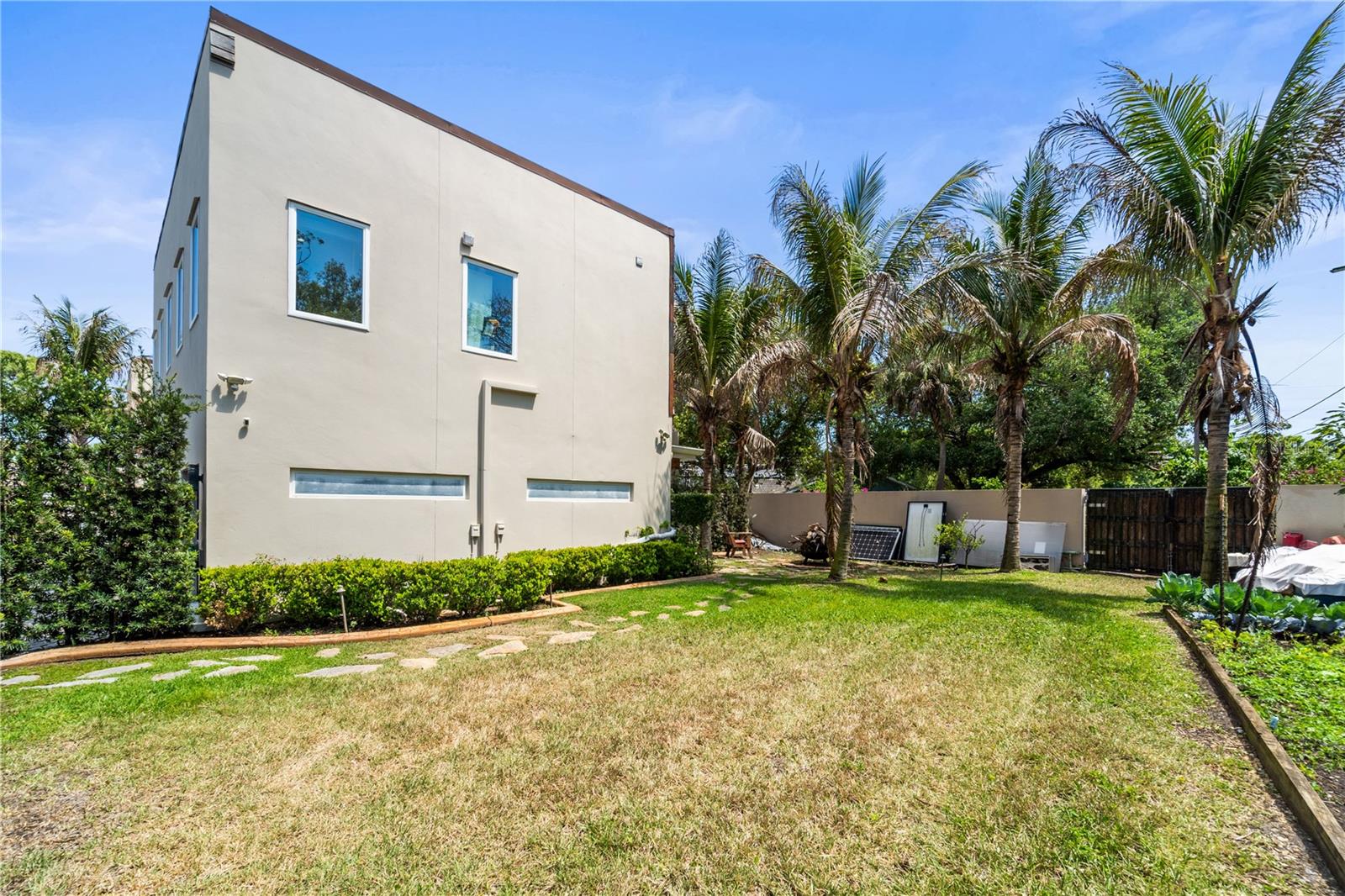 LAKEWOOD ESTATES SEC D - Residential