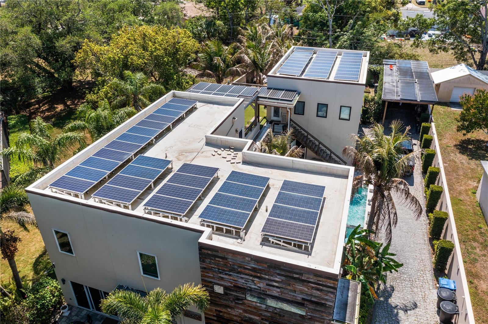 LAKEWOOD ESTATES SEC D - Residential