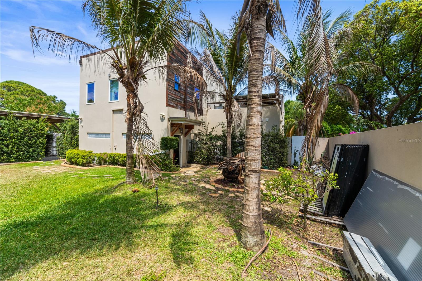 LAKEWOOD ESTATES SEC D - Residential