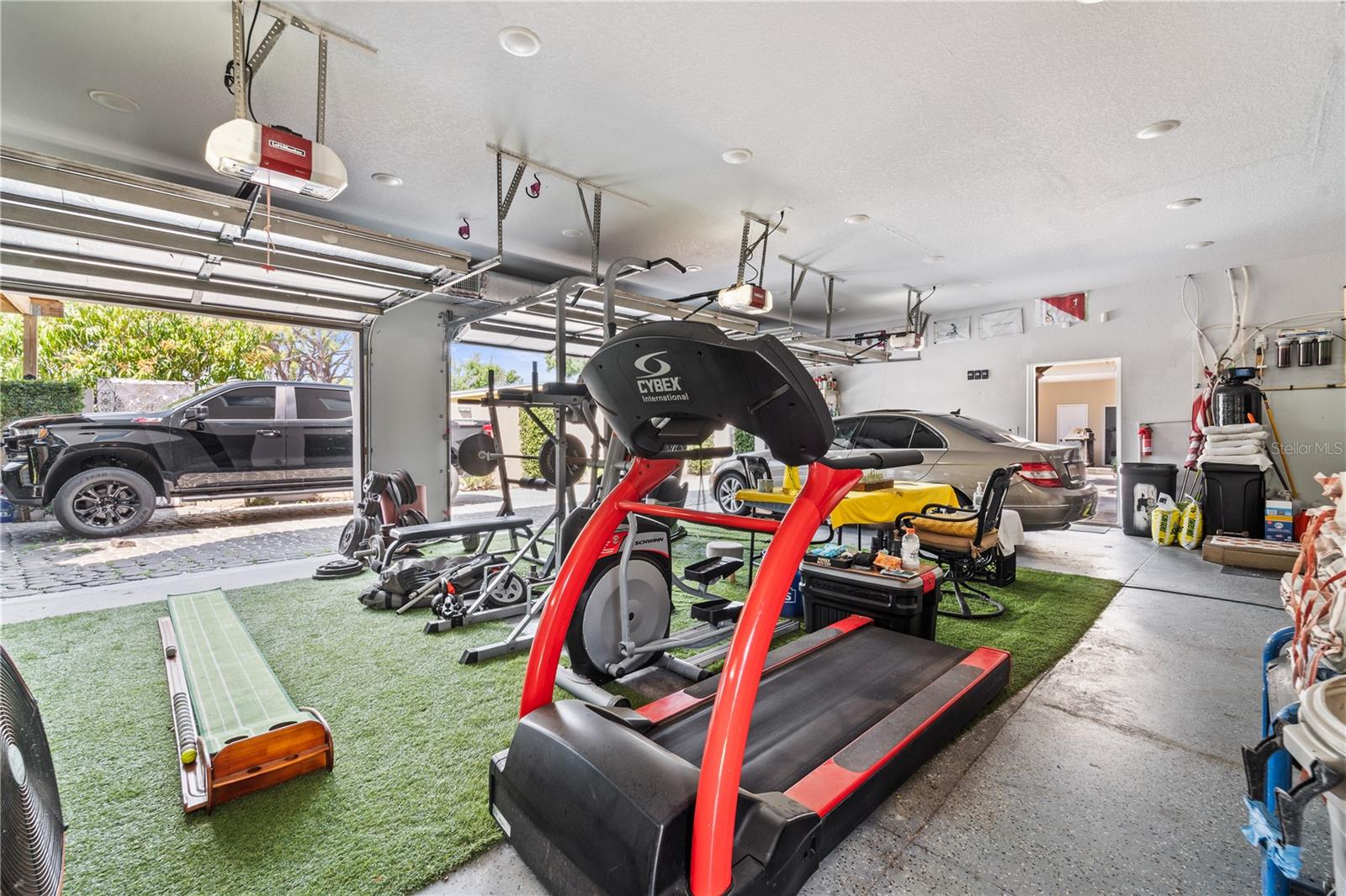 LAKEWOOD ESTATES SEC D - Residential