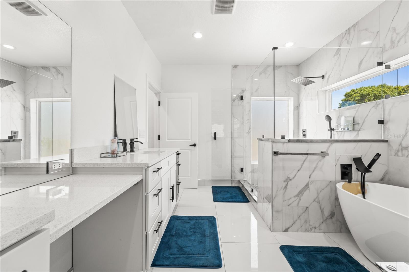 LAKEWOOD ESTATES SEC D - Residential