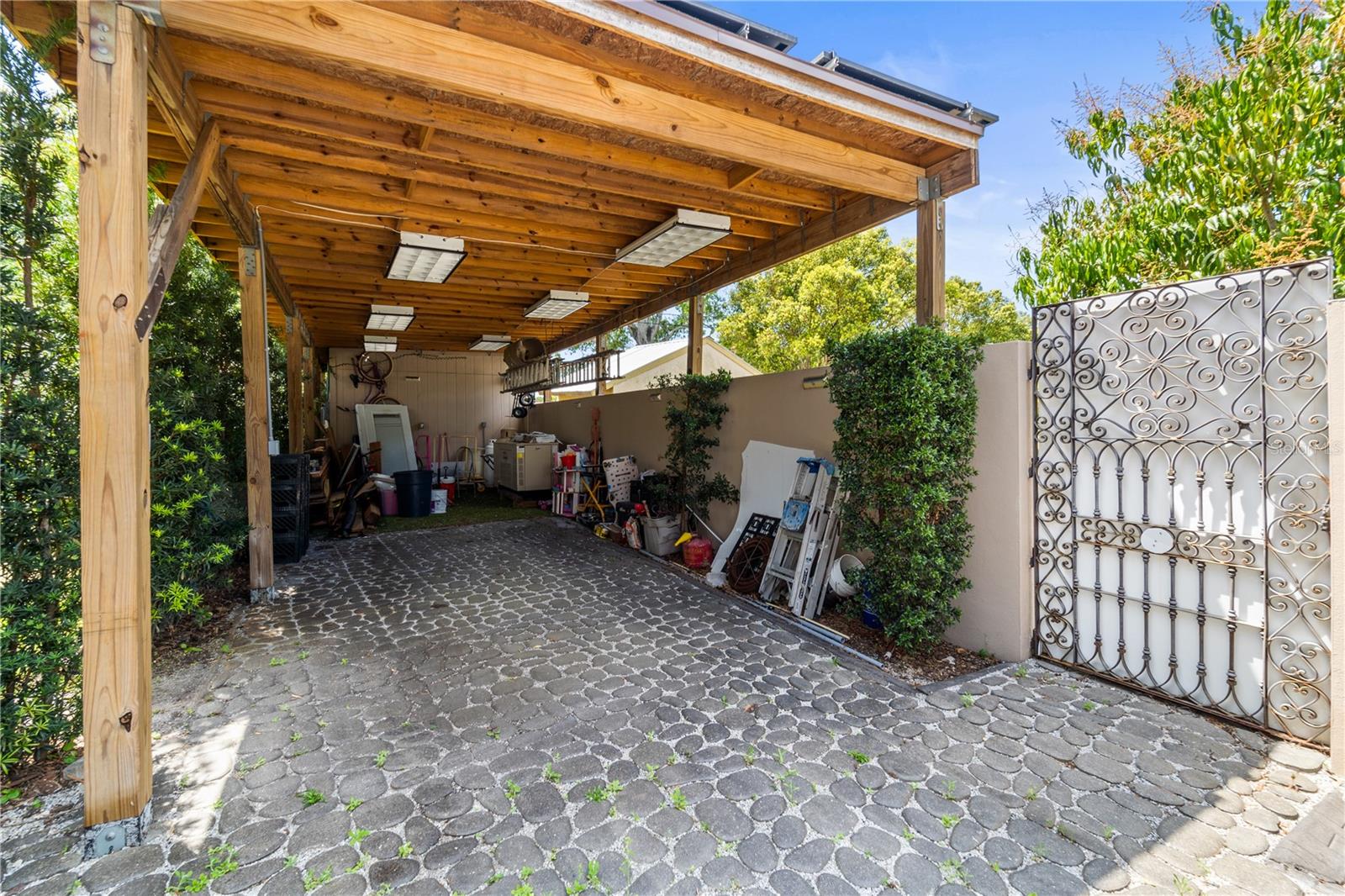 LAKEWOOD ESTATES SEC D - Residential