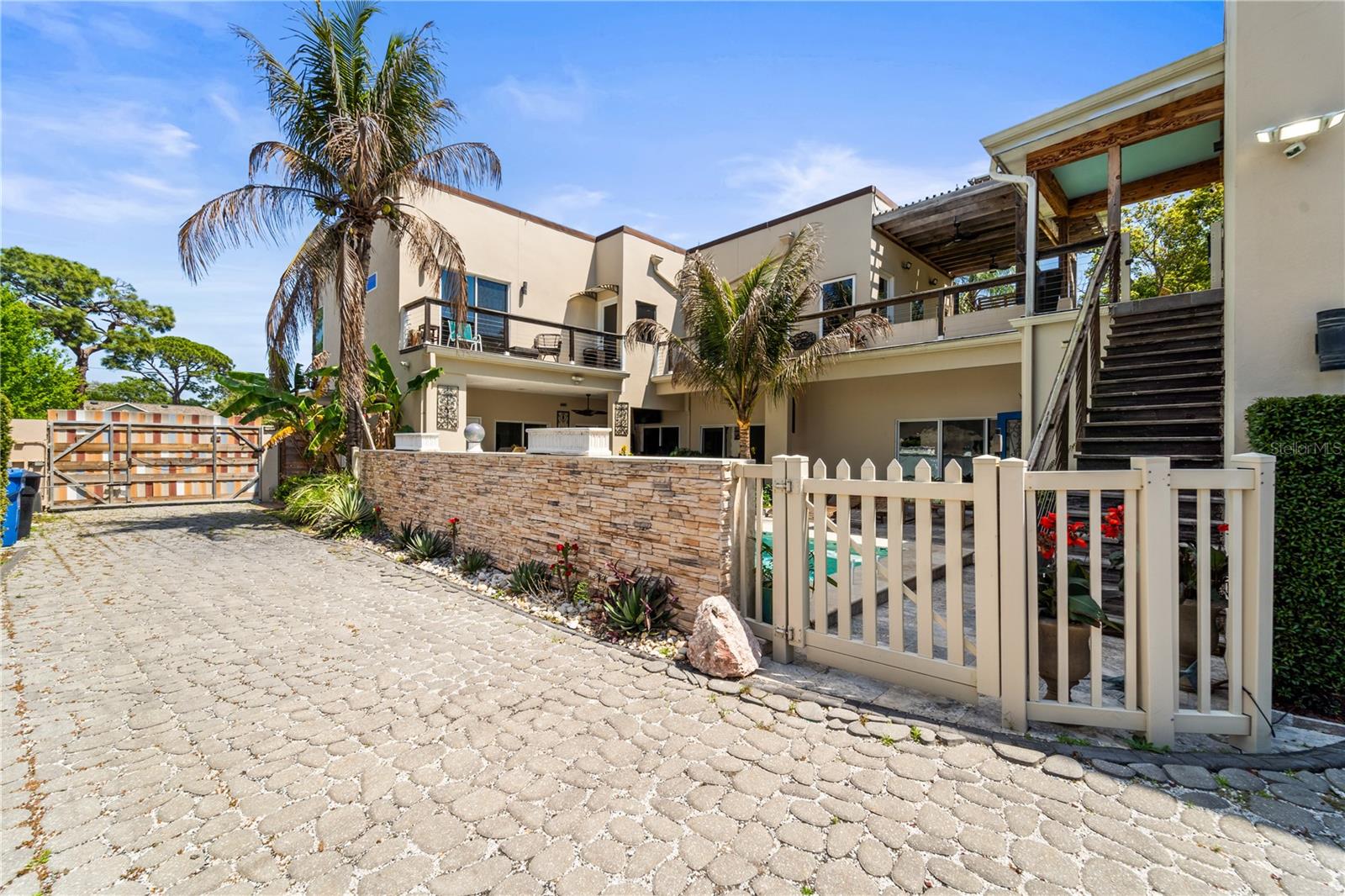 LAKEWOOD ESTATES SEC D - Residential