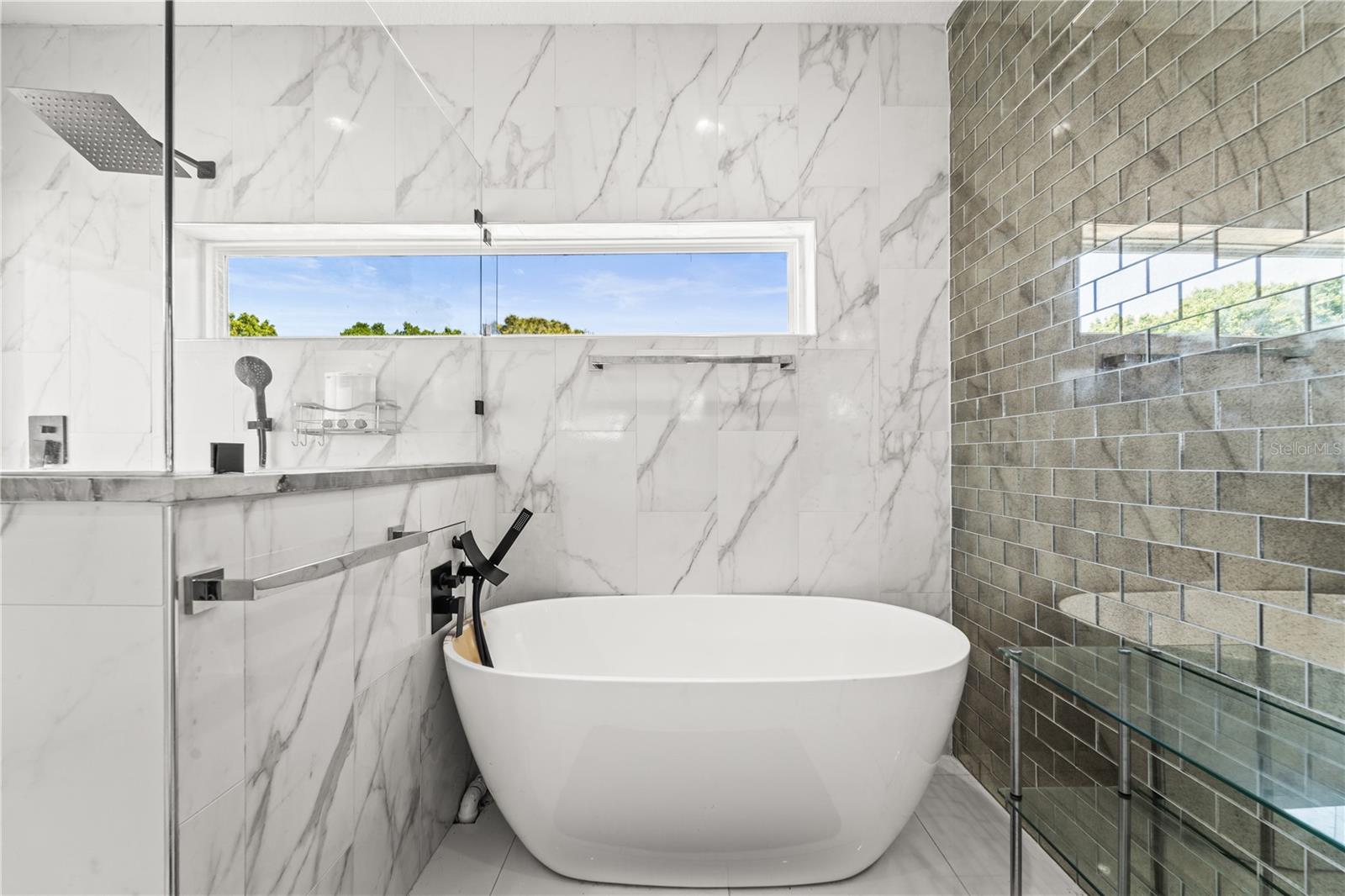 LAKEWOOD ESTATES SEC D - Residential