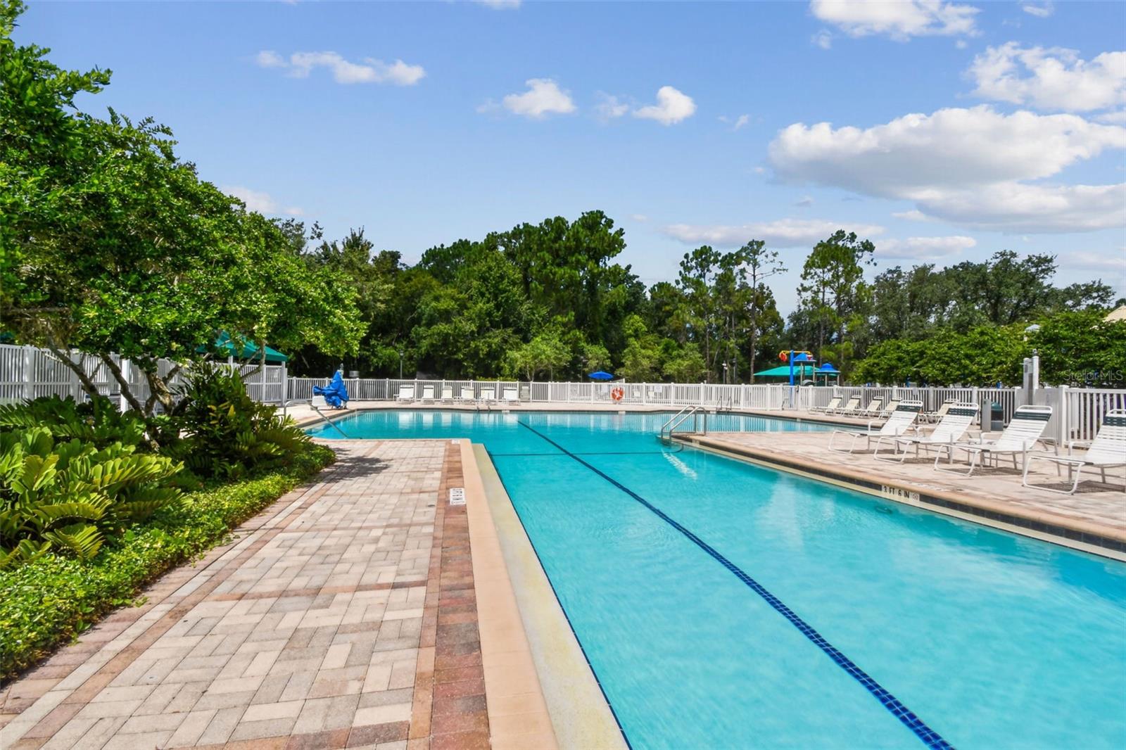 LEXINGTON OAKS VILLAGE 32A 33 - Residential Lease