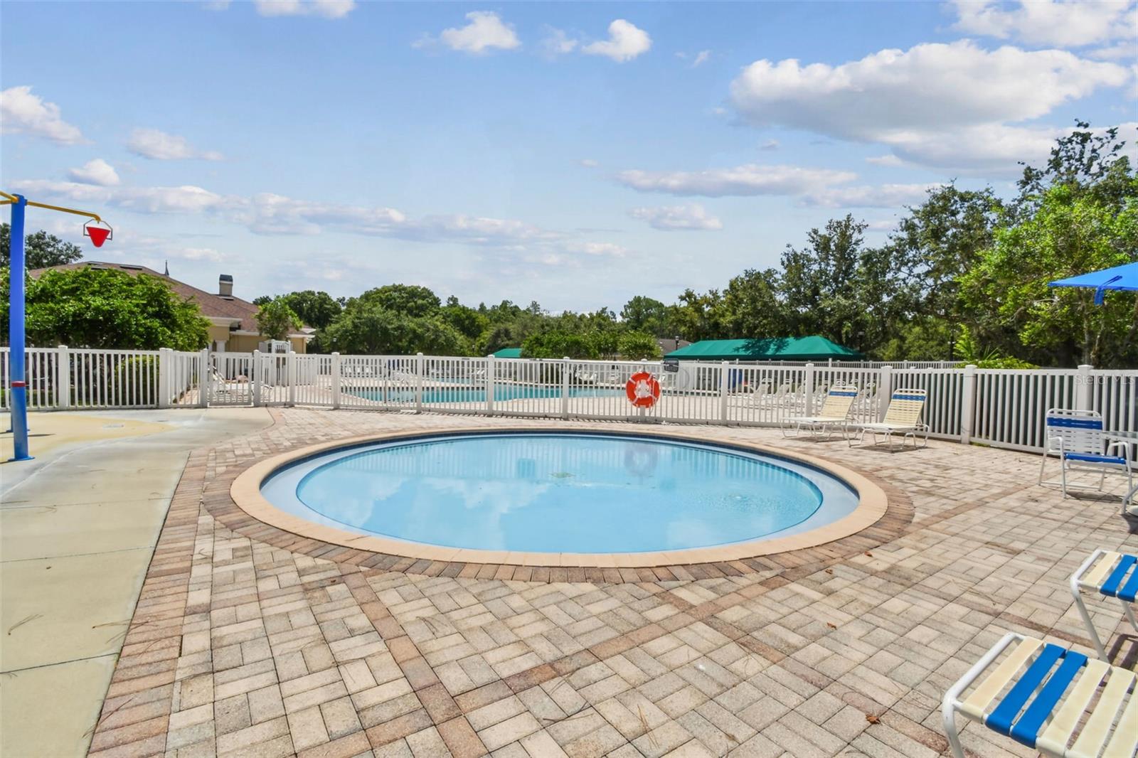 LEXINGTON OAKS VILLAGE 32A 33 - Residential Lease