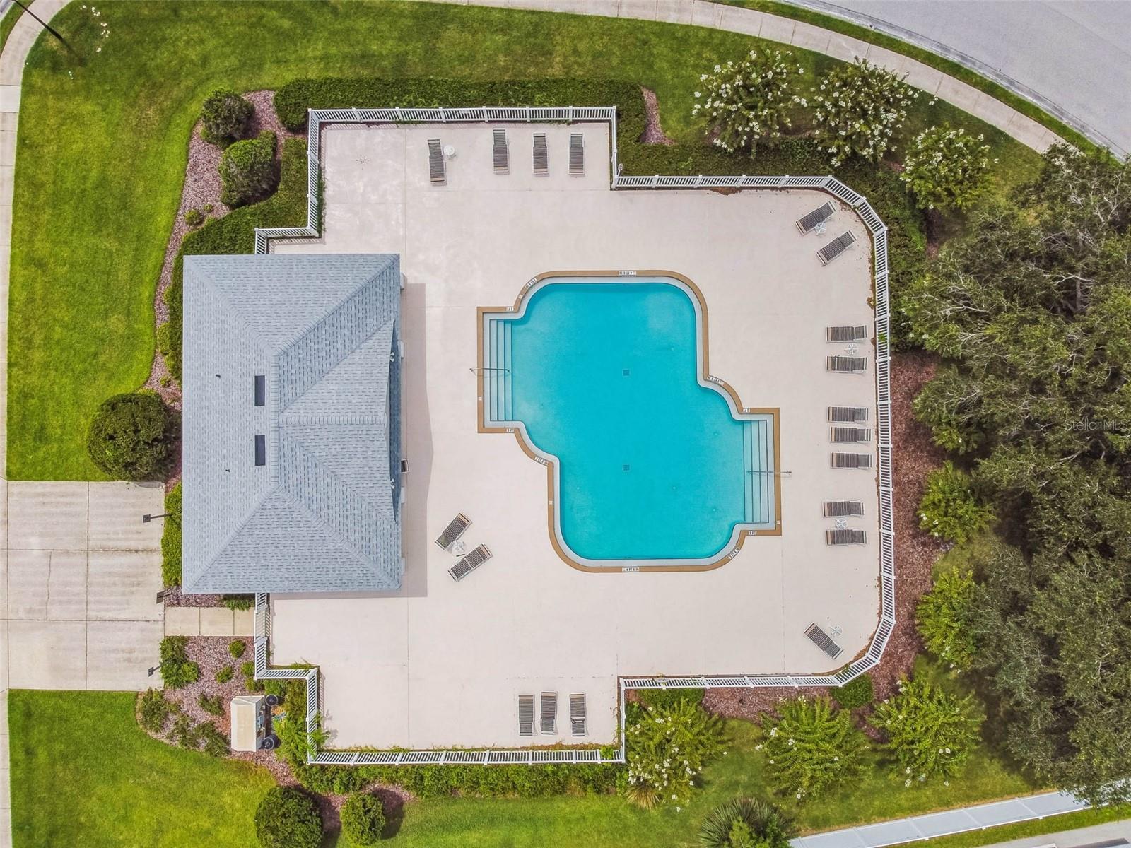 LEXINGTON OAKS VILLAGE 32A 33 - Residential Lease