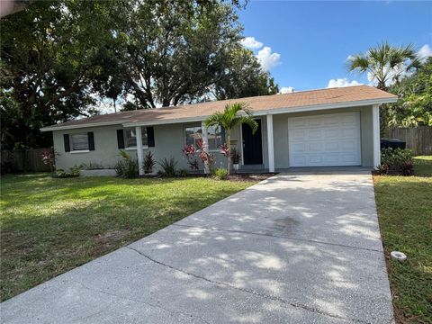 4545 37TH AVENUE N ST PETERSBURG FL 33713