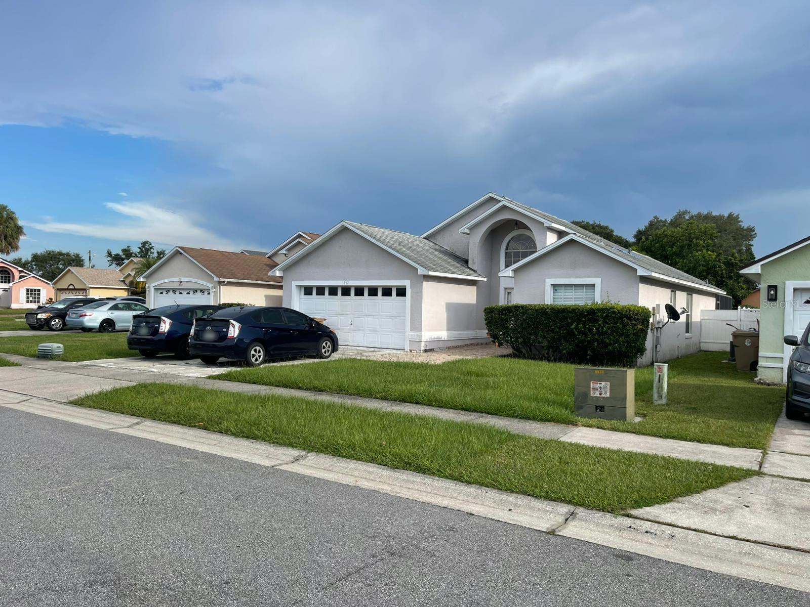 857 COUNTRY CROSSING COURT