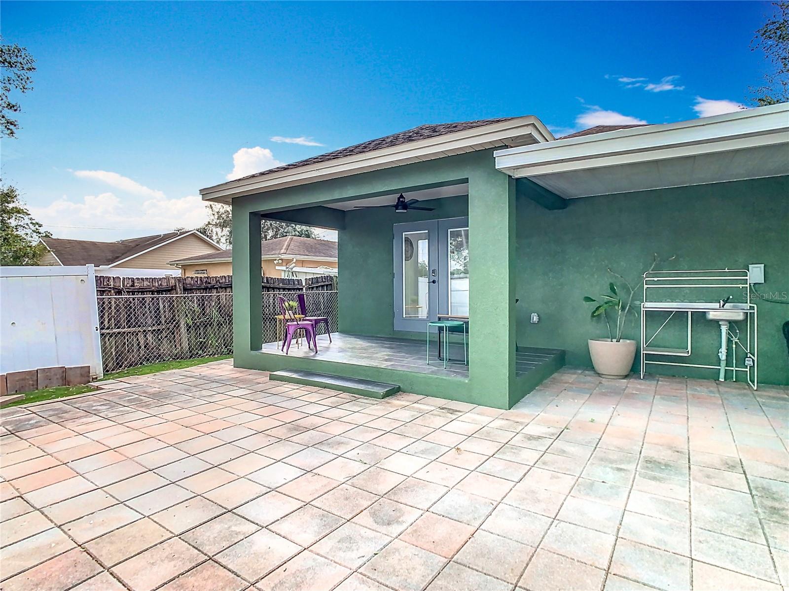 WEST NAPLES - Residential Lease