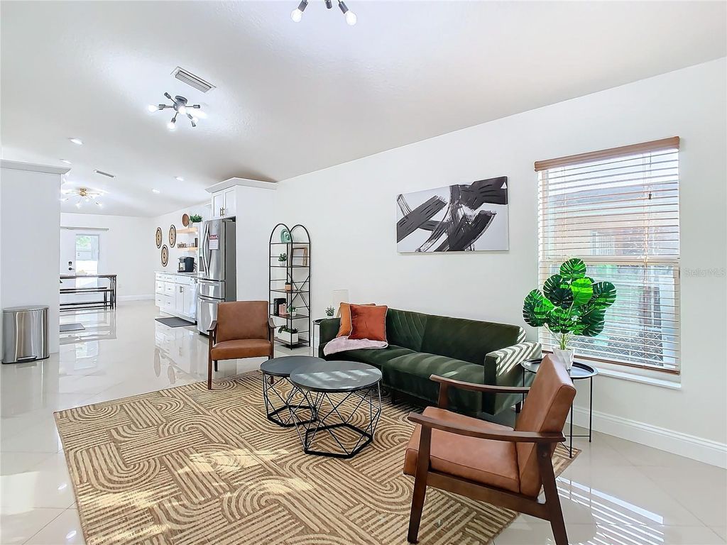 Photo of 2907 W Arch Street, Tampa, FL 33607 (MLS # TB8452321)