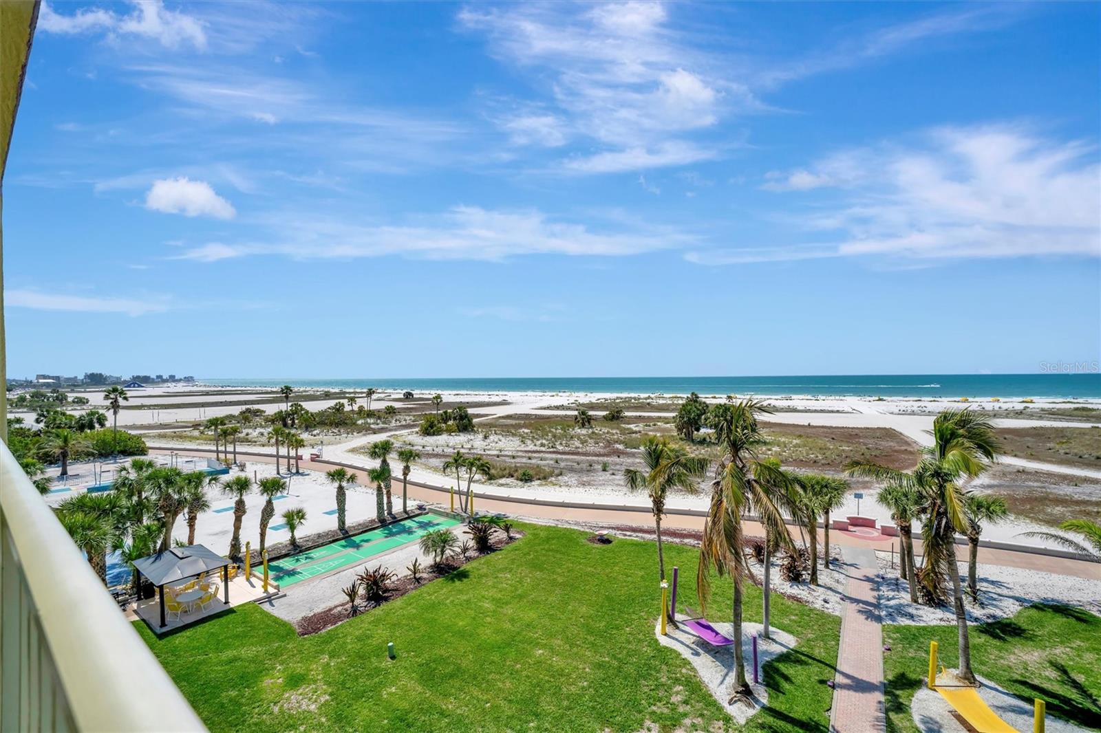 SOUTH BEACH CONDO HOTEL - Residential