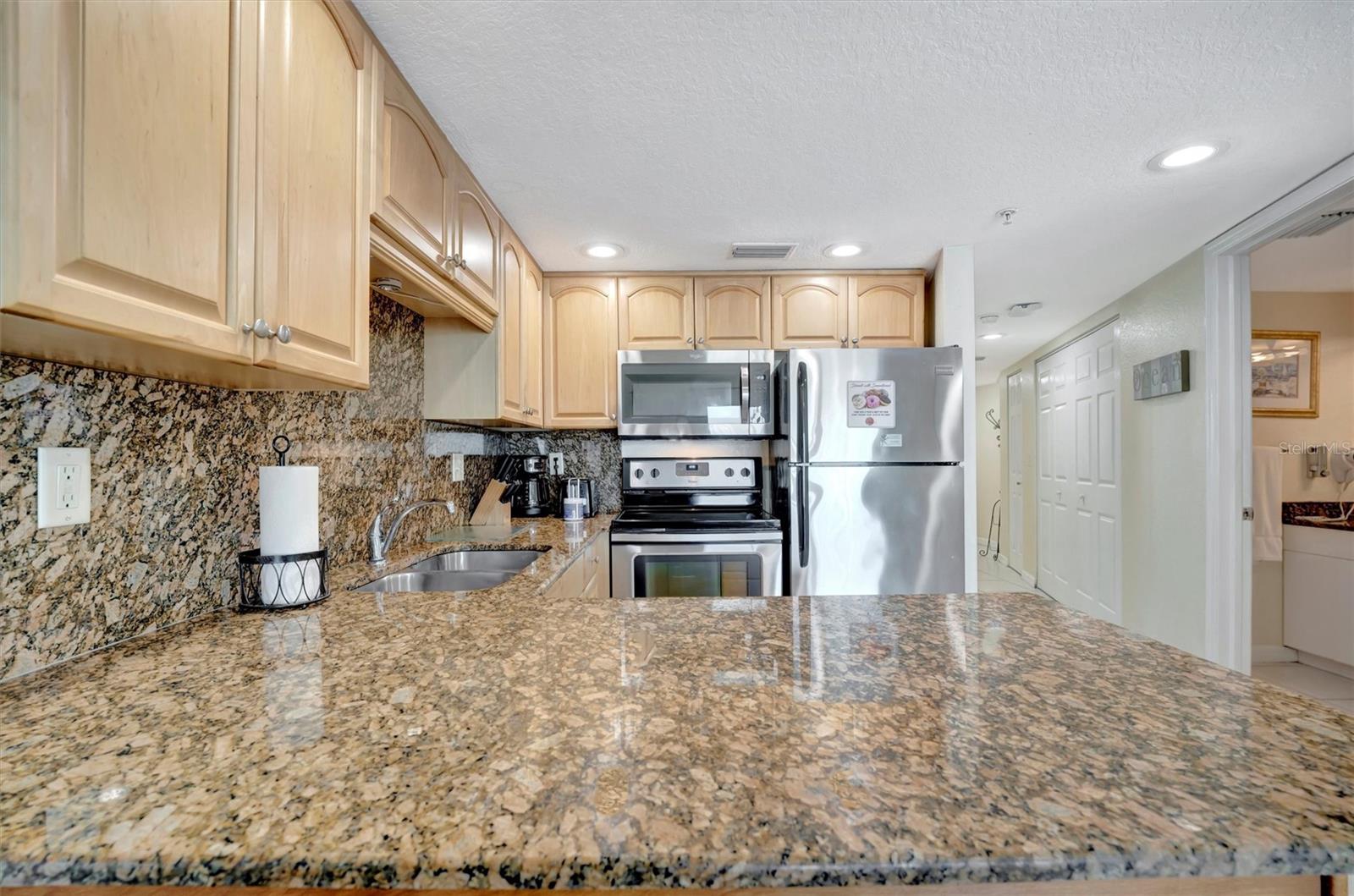 SOUTH BEACH CONDO HOTEL - Residential