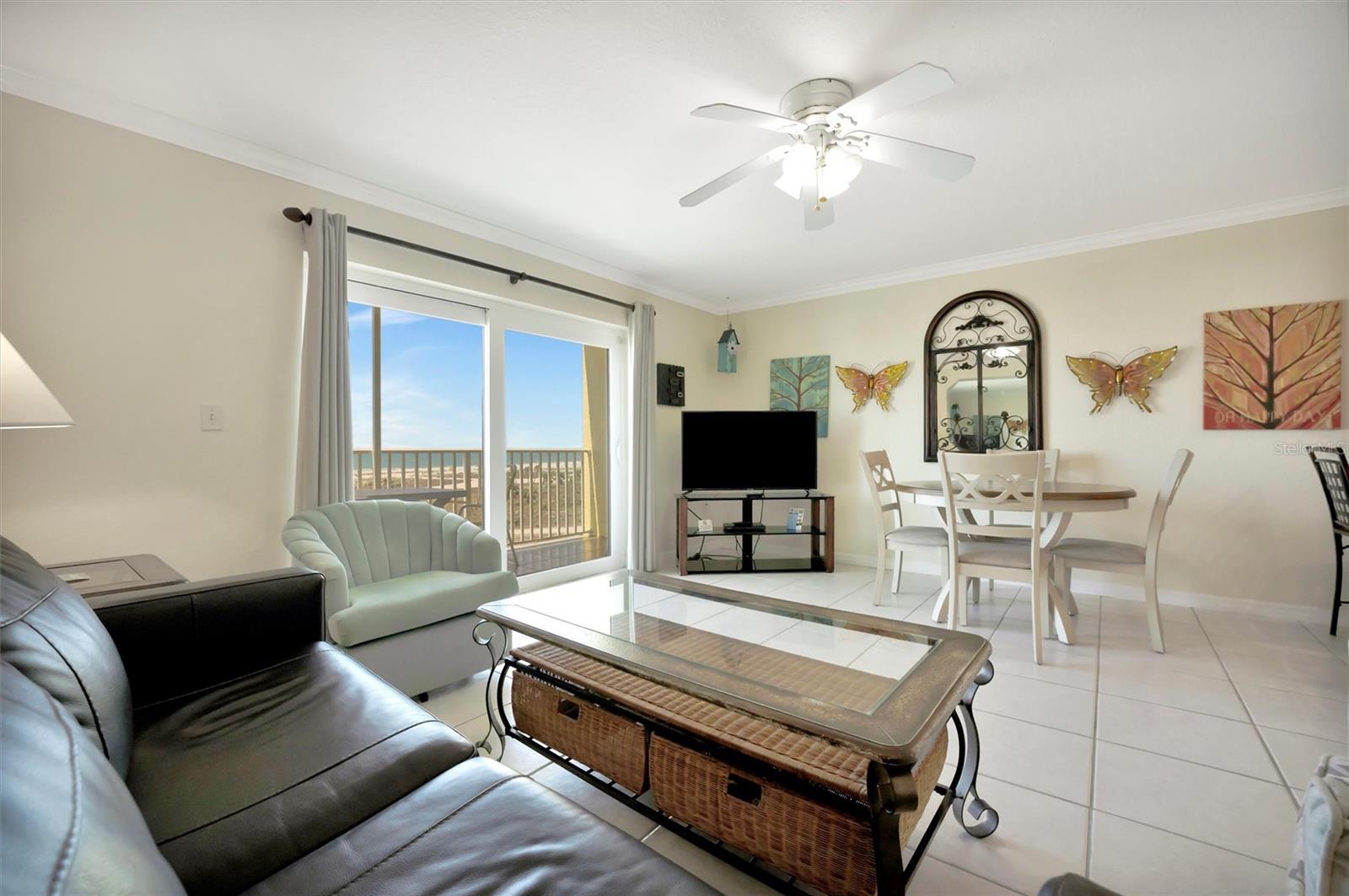 SOUTH BEACH CONDO HOTEL - Residential