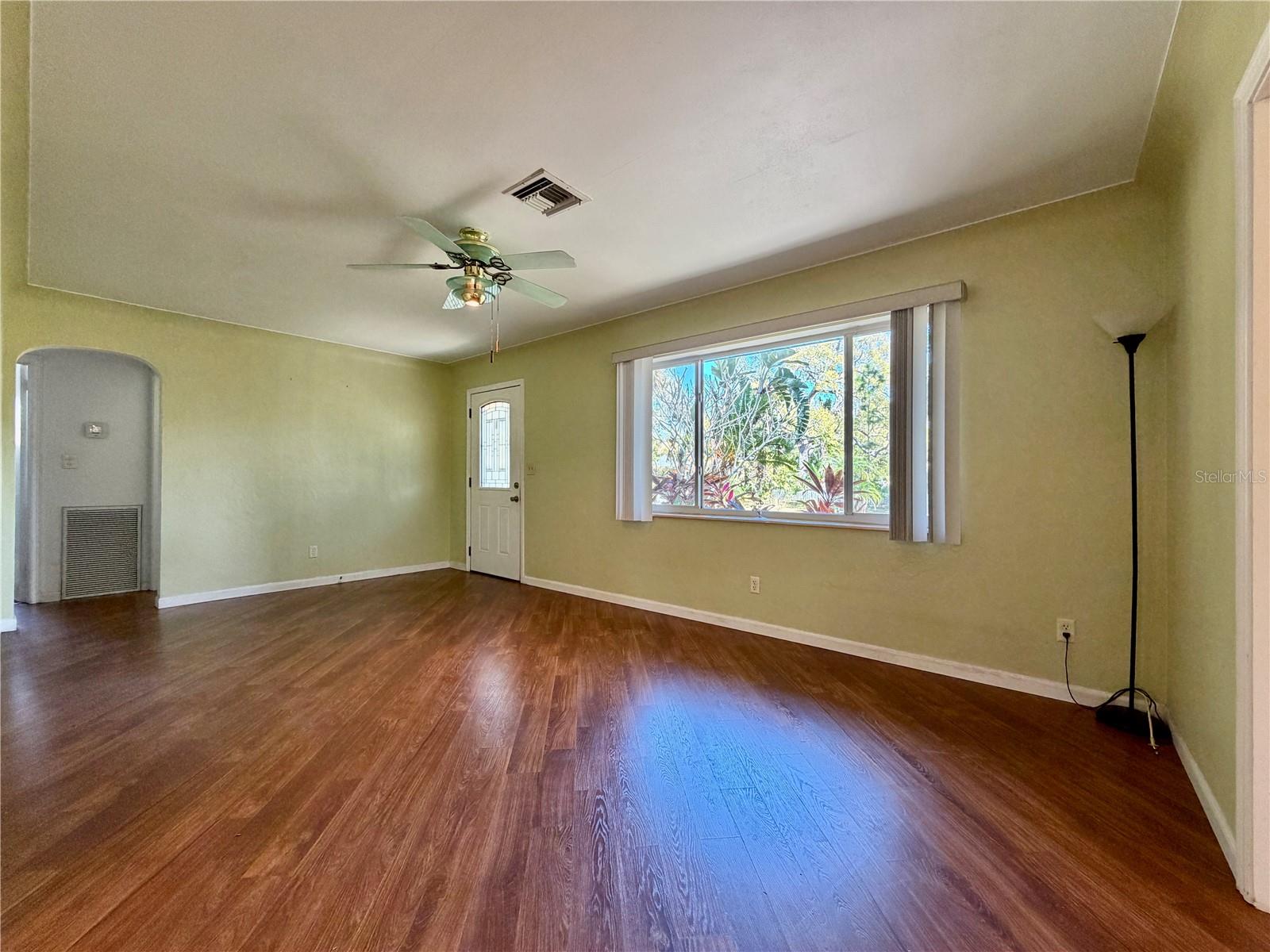 CHASE & HOWARDS SUB REV - Residential Lease