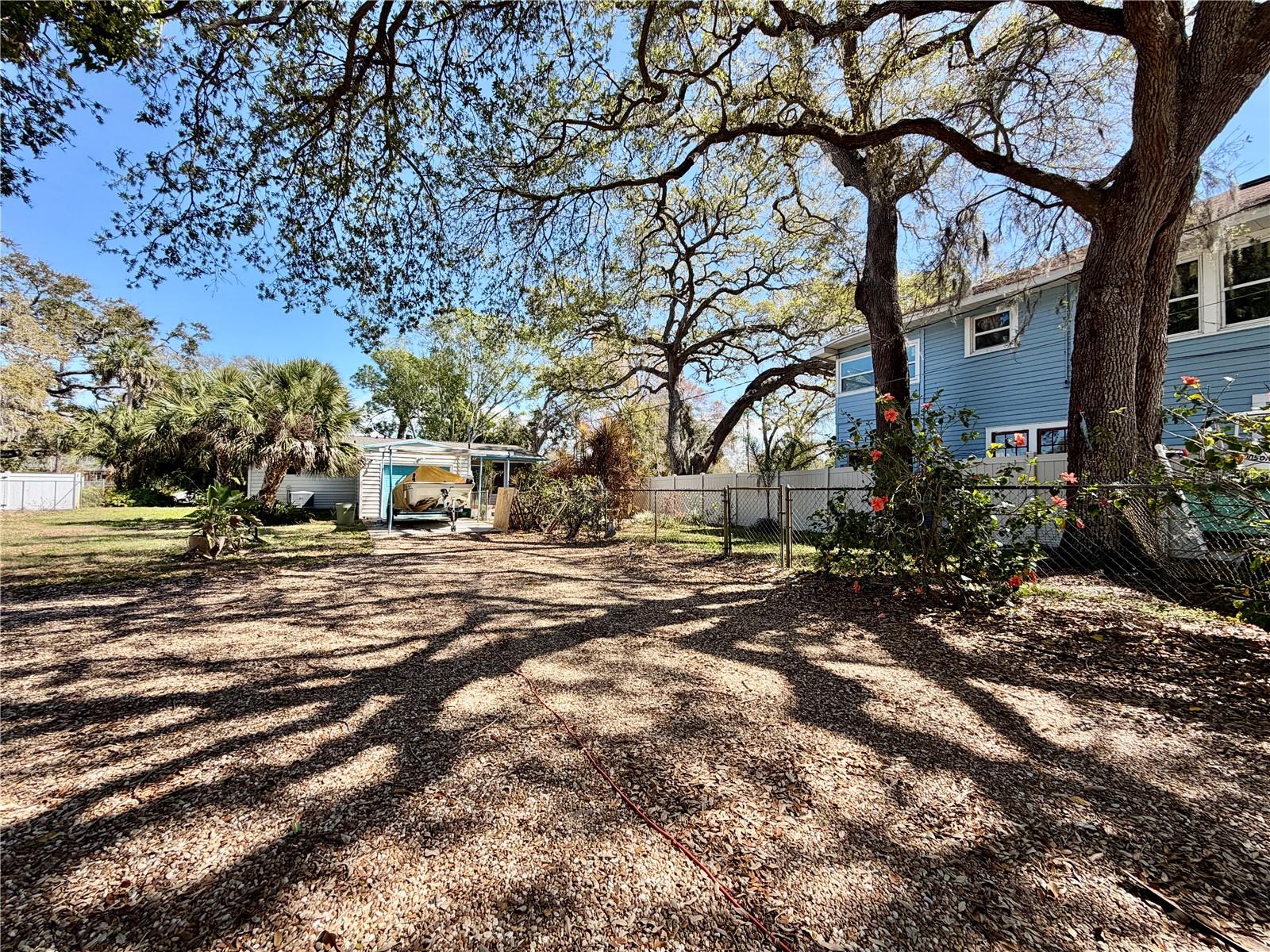 CHASE & HOWARDS SUB REV - Residential Lease