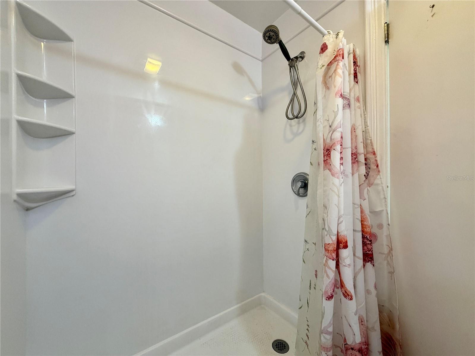 CHASE & HOWARDS SUB REV - Residential Lease