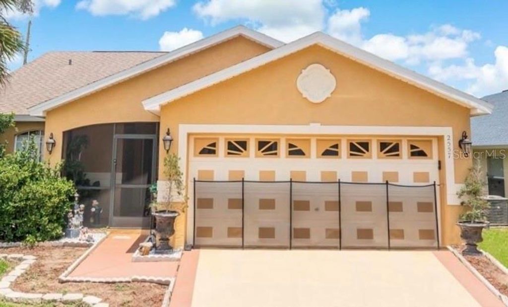 Photo of 2557 Bear Creek Court, Kissimmee, FL 34747 (MLS # S5139933)