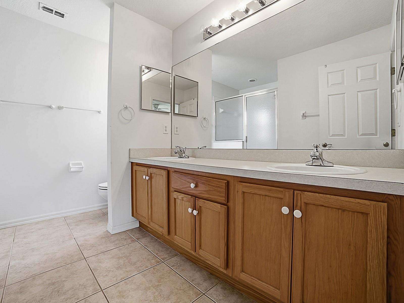 PLANTATION AT LEESBURG GOLFVIEW - Residential