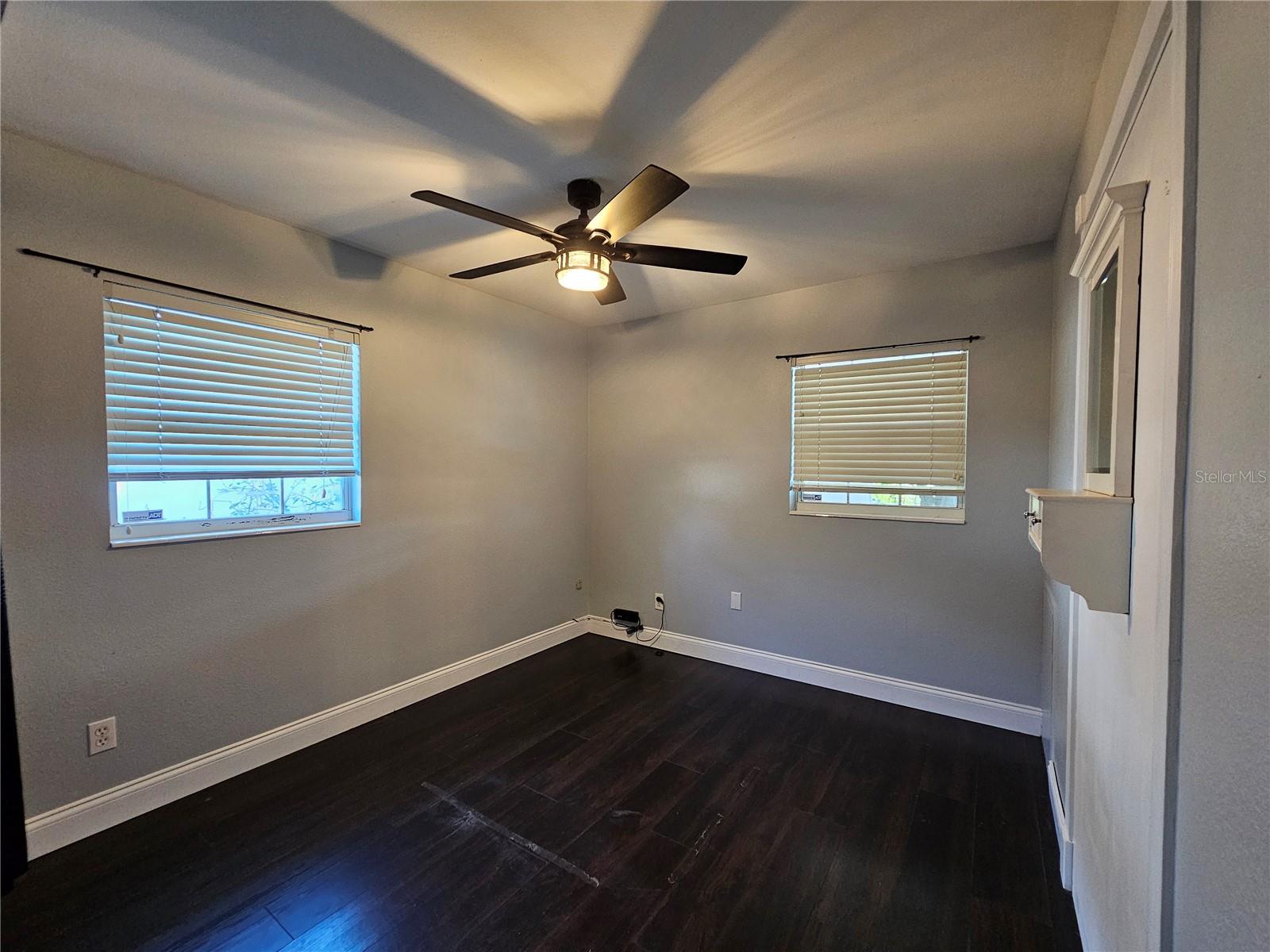 WINSTON PARK - Residential