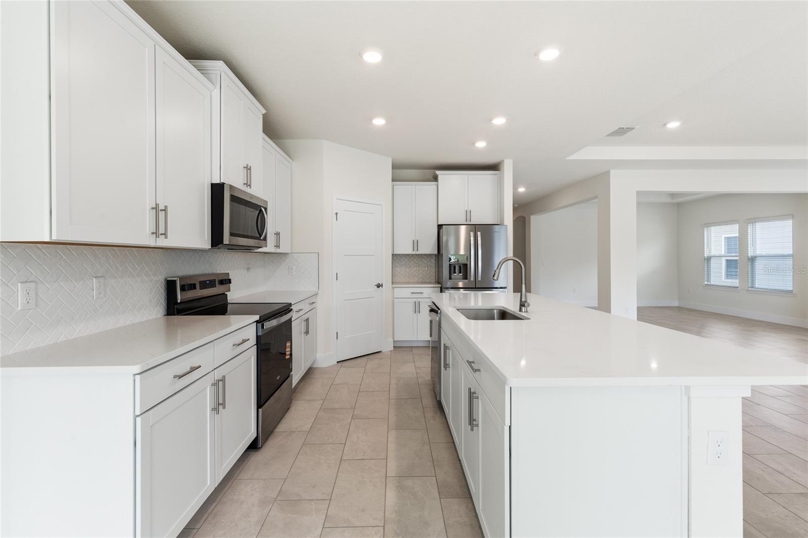 BUCHANAN TRAILS - Residential