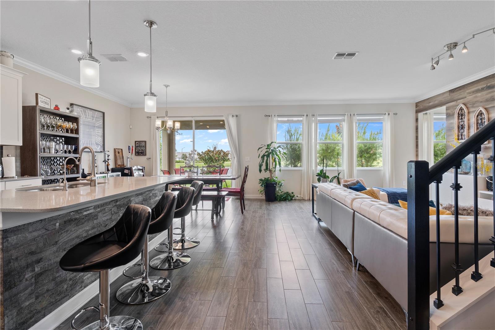 STOREY PARK - Residential