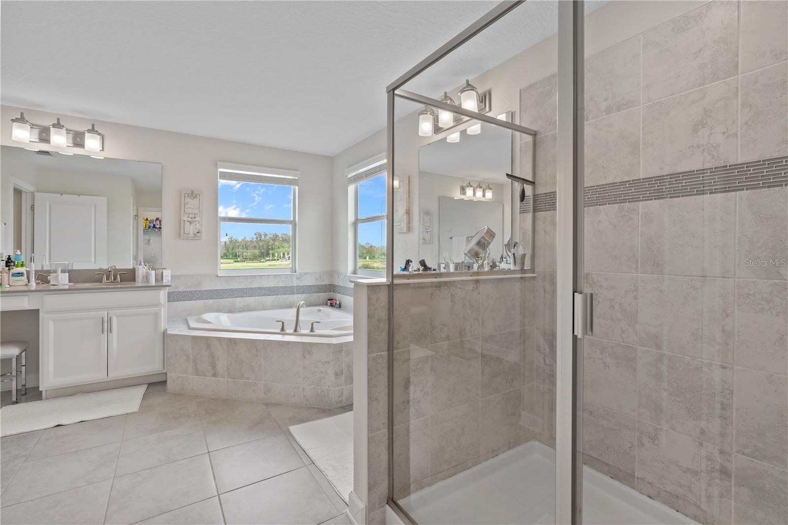 STOREY PARK - Residential