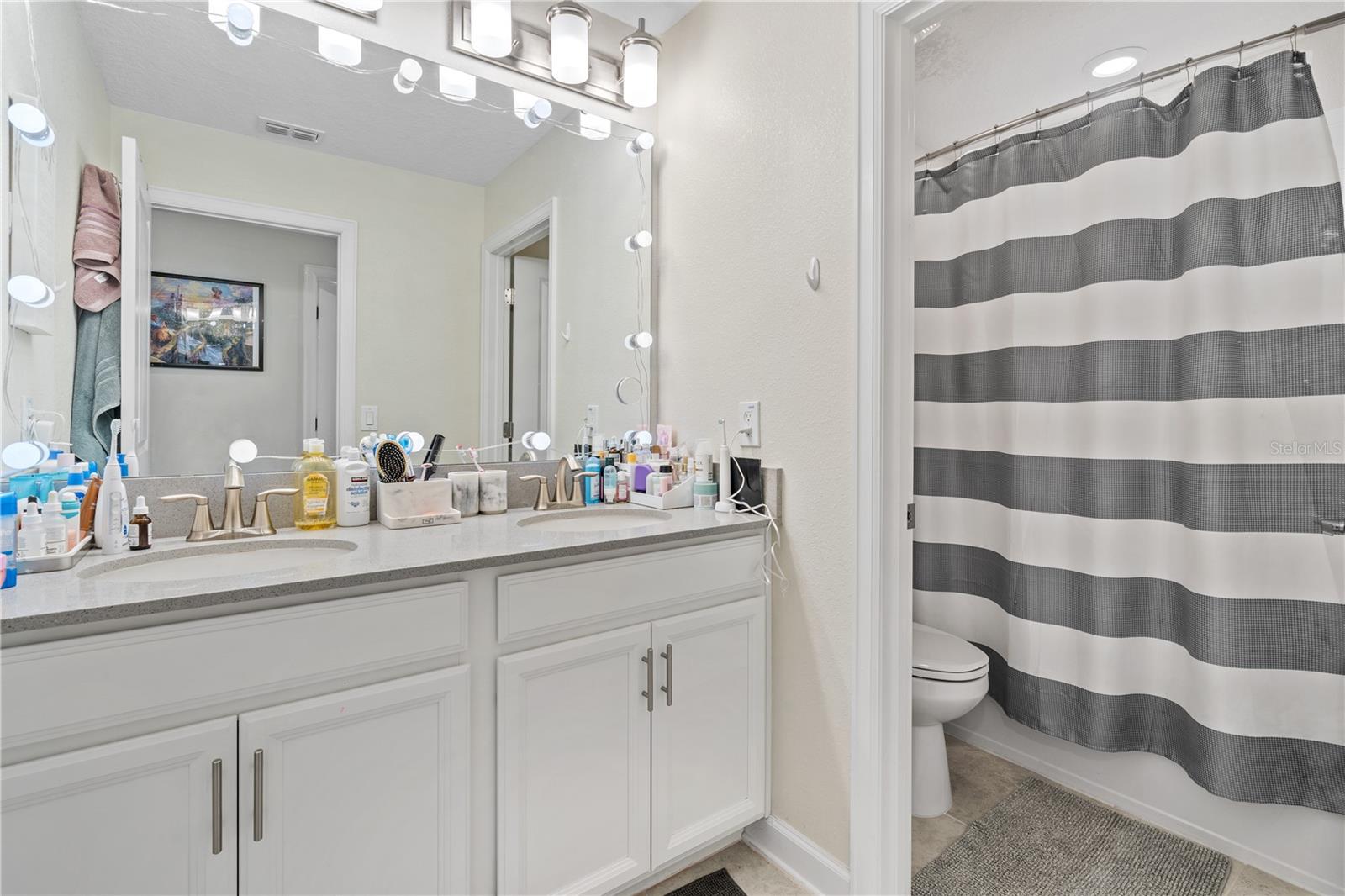 STOREY PARK - Residential