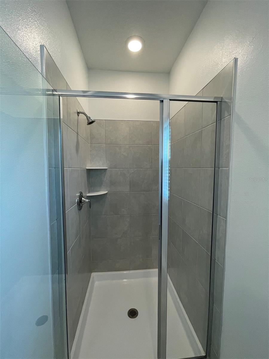 RHETTS RDG - Residential Lease