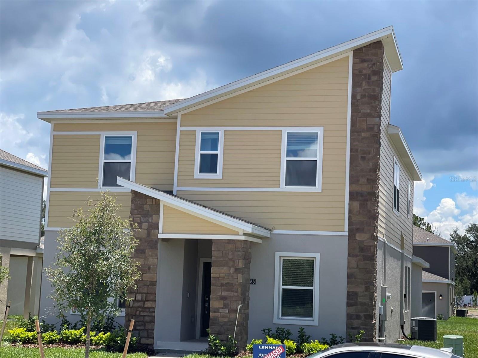 RHETTS RDG - Residential Lease