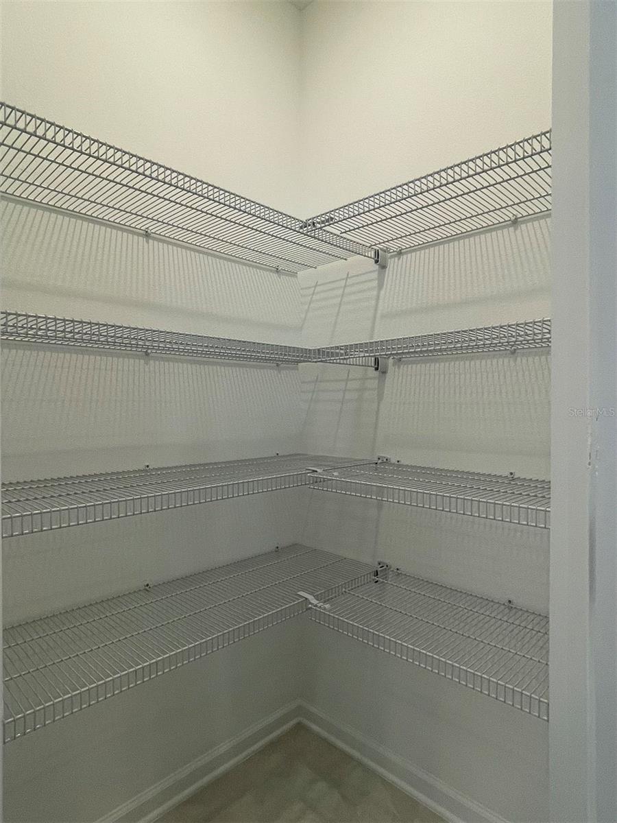 RHETTS RDG - Residential Lease