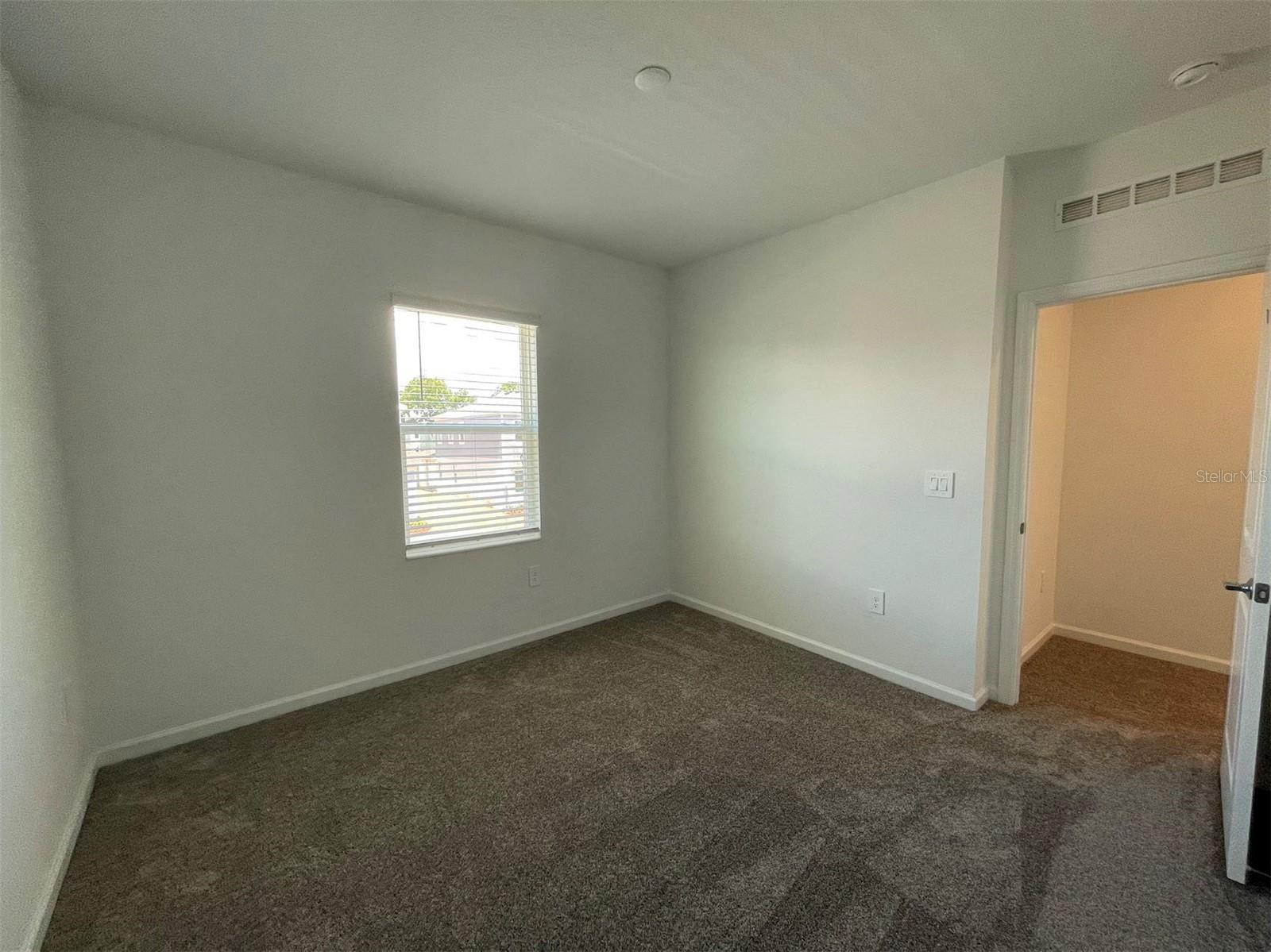 RHETTS RDG - Residential Lease