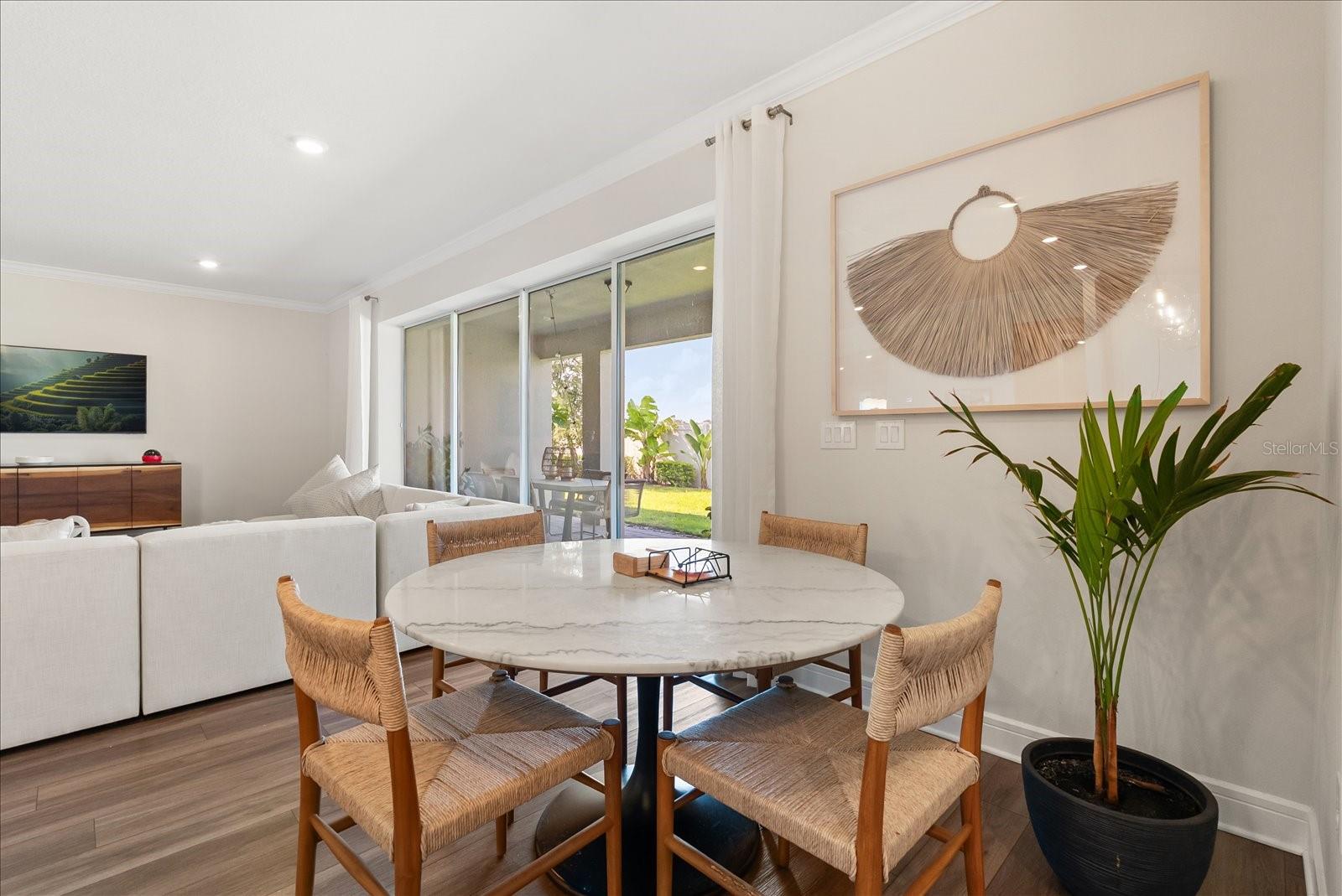 ESTS/LAKEVIEW PRESERVE - Residential