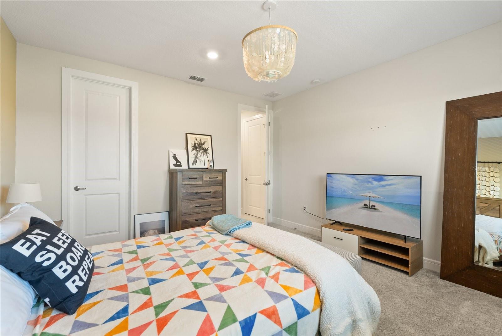 ESTS/LAKEVIEW PRESERVE - Residential