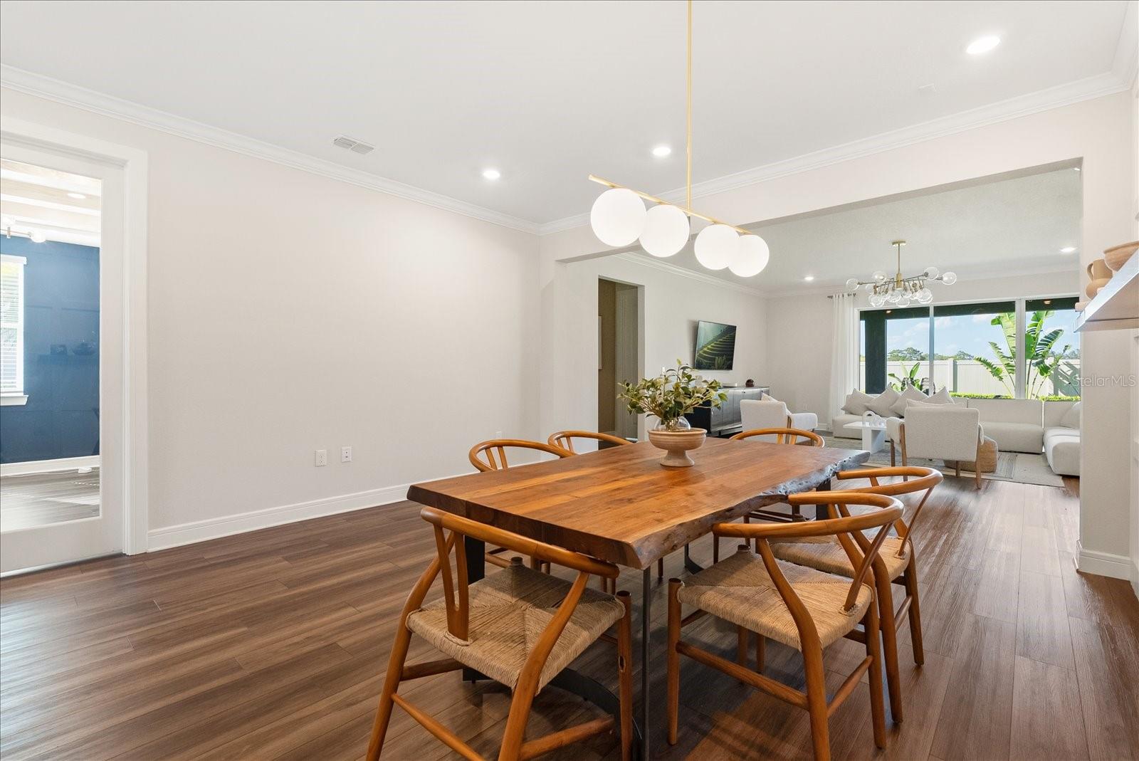 ESTS/LAKEVIEW PRESERVE - Residential