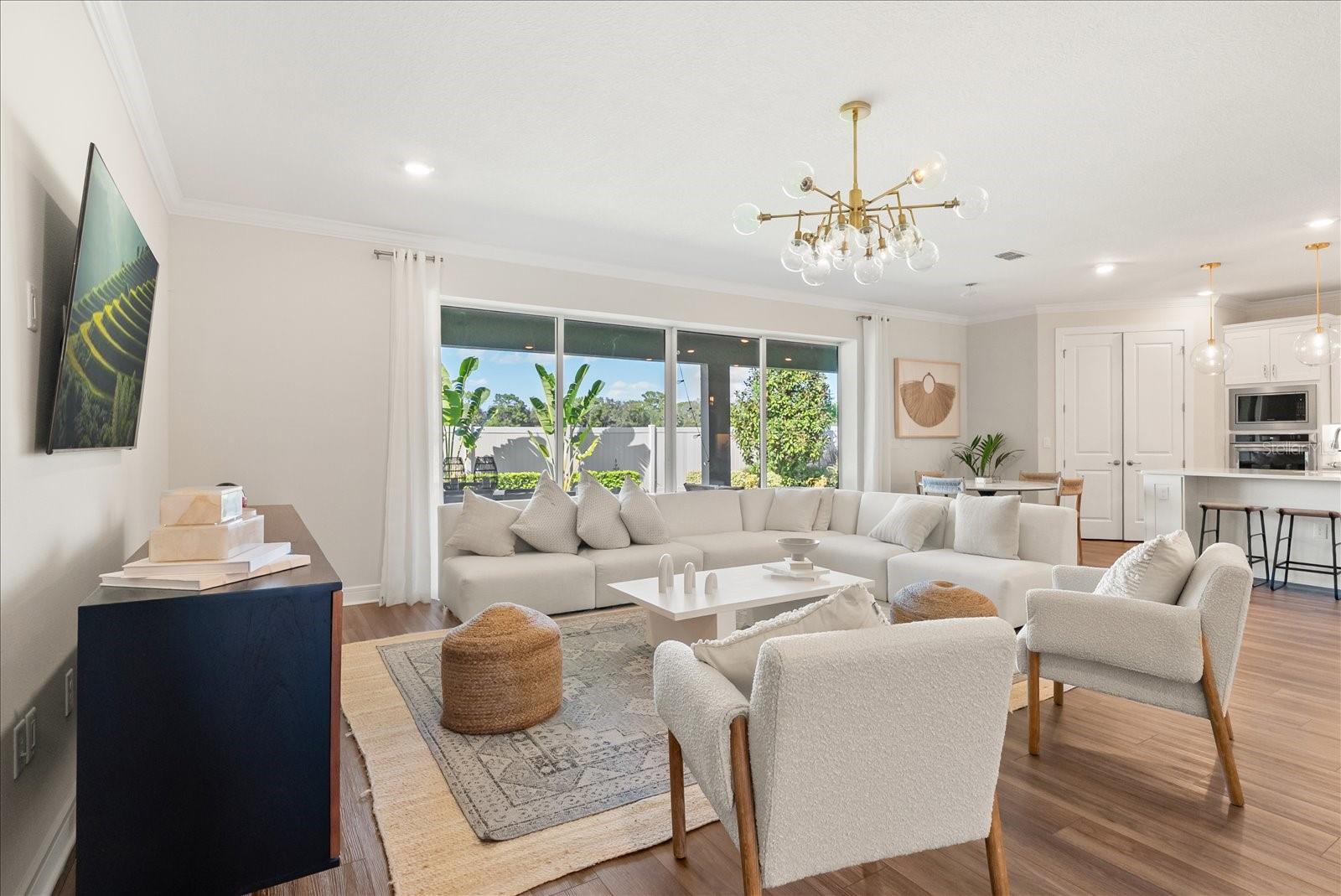 ESTS/LAKEVIEW PRESERVE - Residential