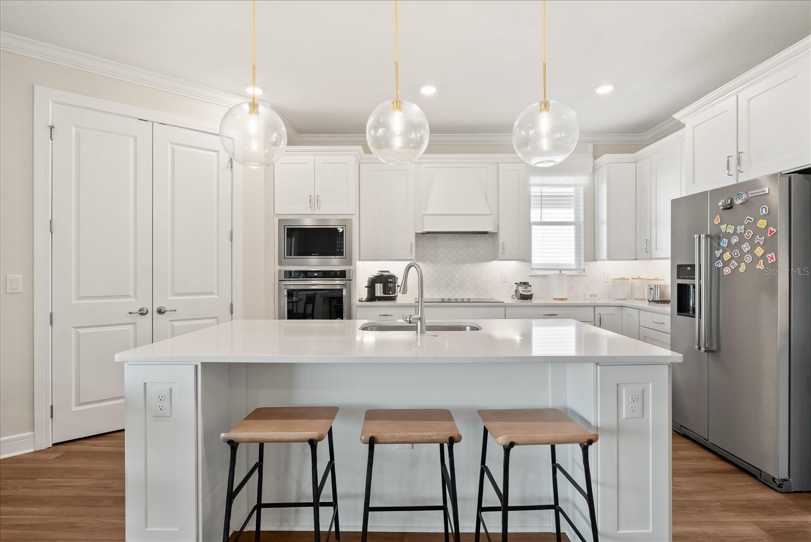 ESTS/LAKEVIEW PRESERVE - Residential