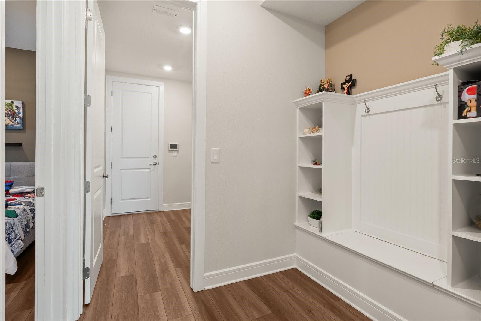 ESTS/LAKEVIEW PRESERVE - Residential