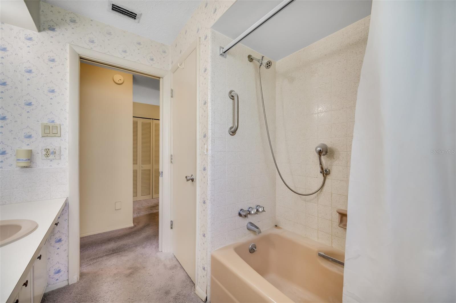 GREENBRIAR UNIT 6-B - Residential